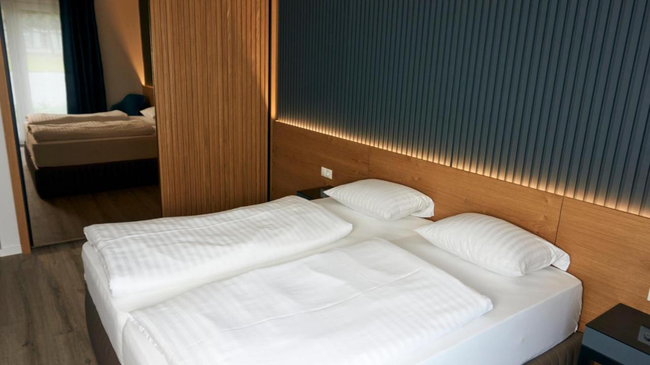 Rheinapart Hotel Und Boardinghouse Борнхайм Екстериор снимка