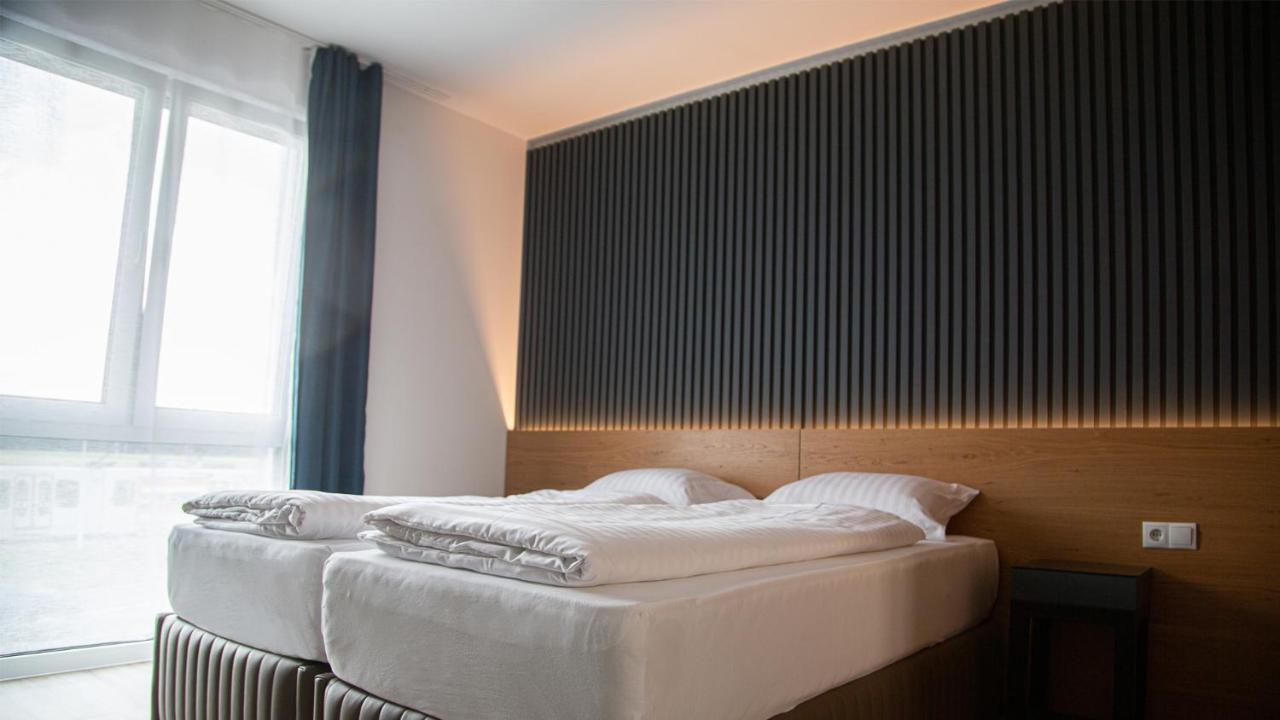 Rheinapart Hotel Und Boardinghouse Борнхайм Екстериор снимка