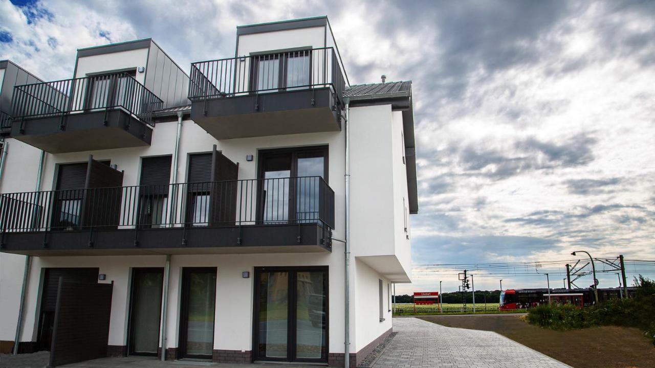 Rheinapart Hotel Und Boardinghouse Борнхайм Екстериор снимка